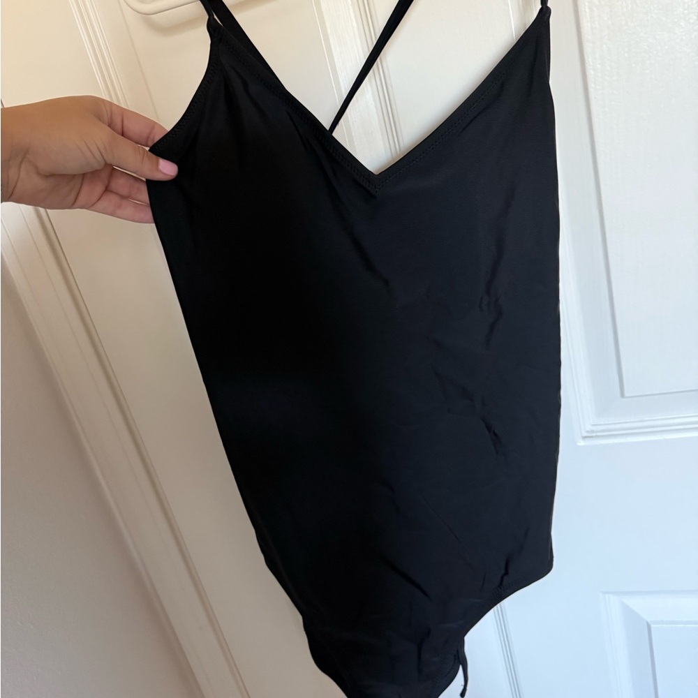 Aerie Black Strappy Back Swimsuit. Size L. NWT